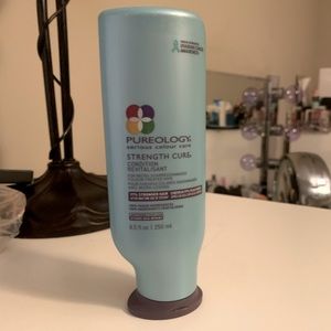 Pureology Strength Cure Conditioner